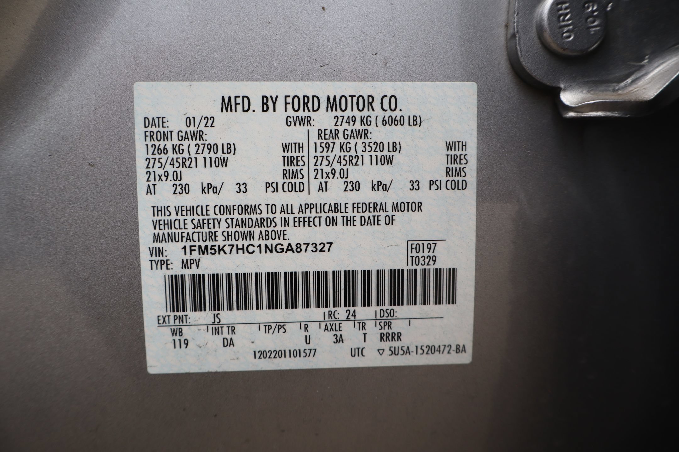 Certified 2022 Ford Explorer Platinum w/ Equipment Group 601A RWD image 32