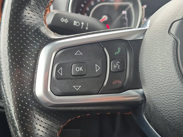Used 2022 Jeep Gladiator Mojave w/ Cold Weather Group AWD/4WD image 17