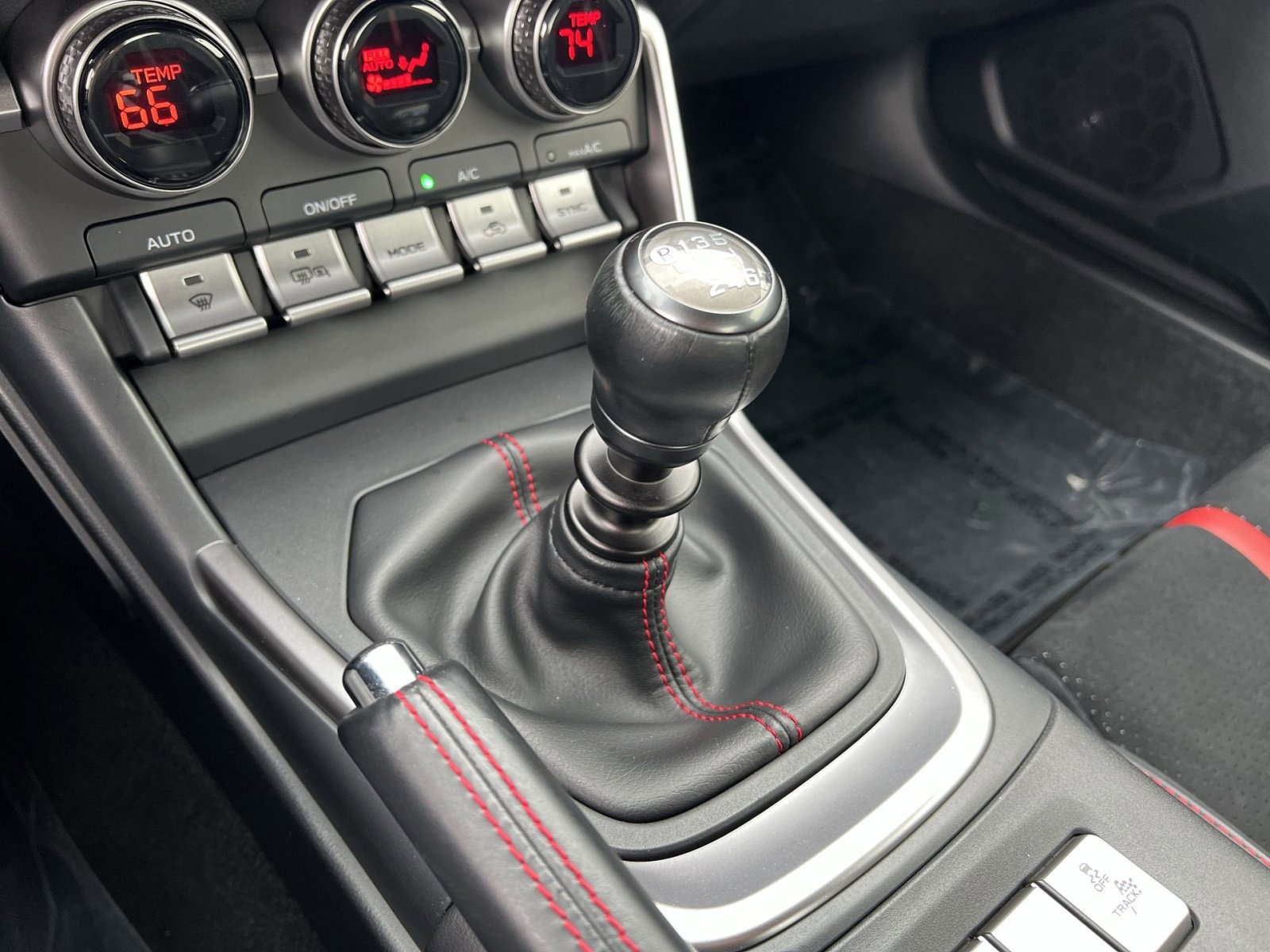 Used 2023 Subaru BRZ Limited image 21