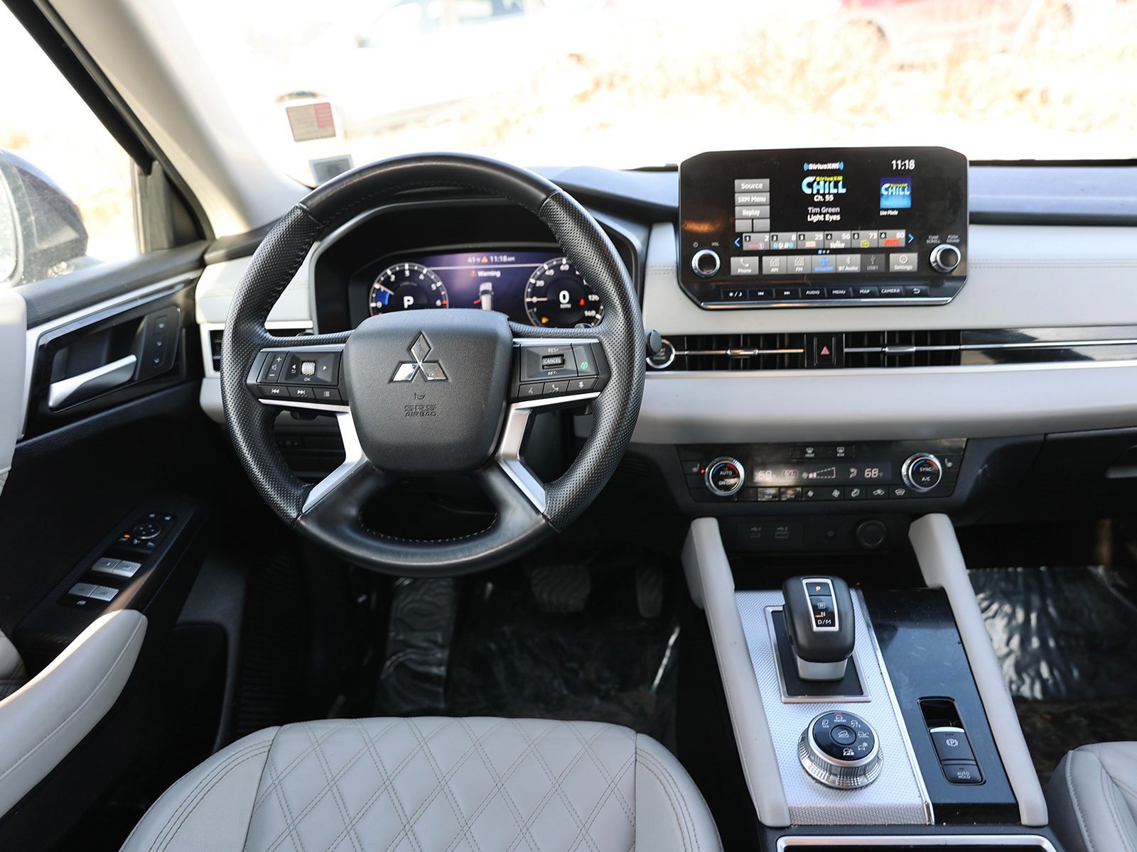 Used 2024 Mitsubishi Outlander SEL image 15