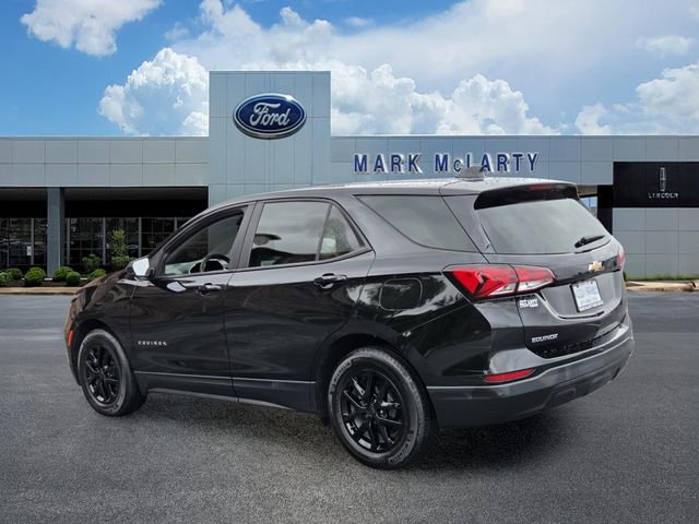 Used 2024 Chevrolet Equinox LS FWD image 3