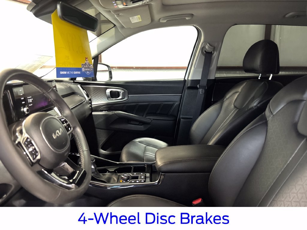 Used 2023 Kia Sorento SX AWD/4WD image 29