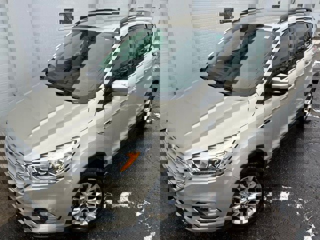 Certified 2018 Ford Escape SEL image 6