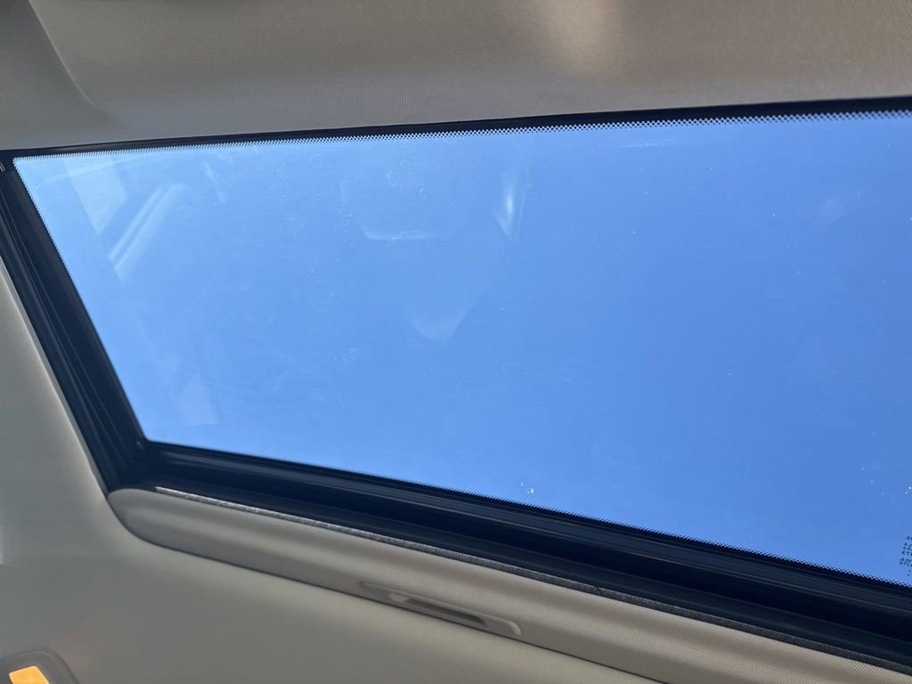 Used 2017 Nissan Armada Platinum w/ Captain Seat Package image 24