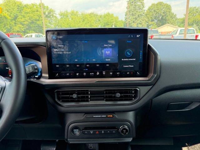 Certified 2025 Ford Bronco Sport Outer Banks w/ Outer Banks Tech Package+ AWD/4WD image 17
