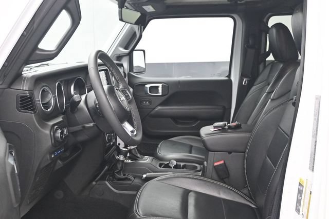 Used 2023 Jeep Wrangler Unlimited Sahara w/ Cold Weather Group AWD/4WD image 6