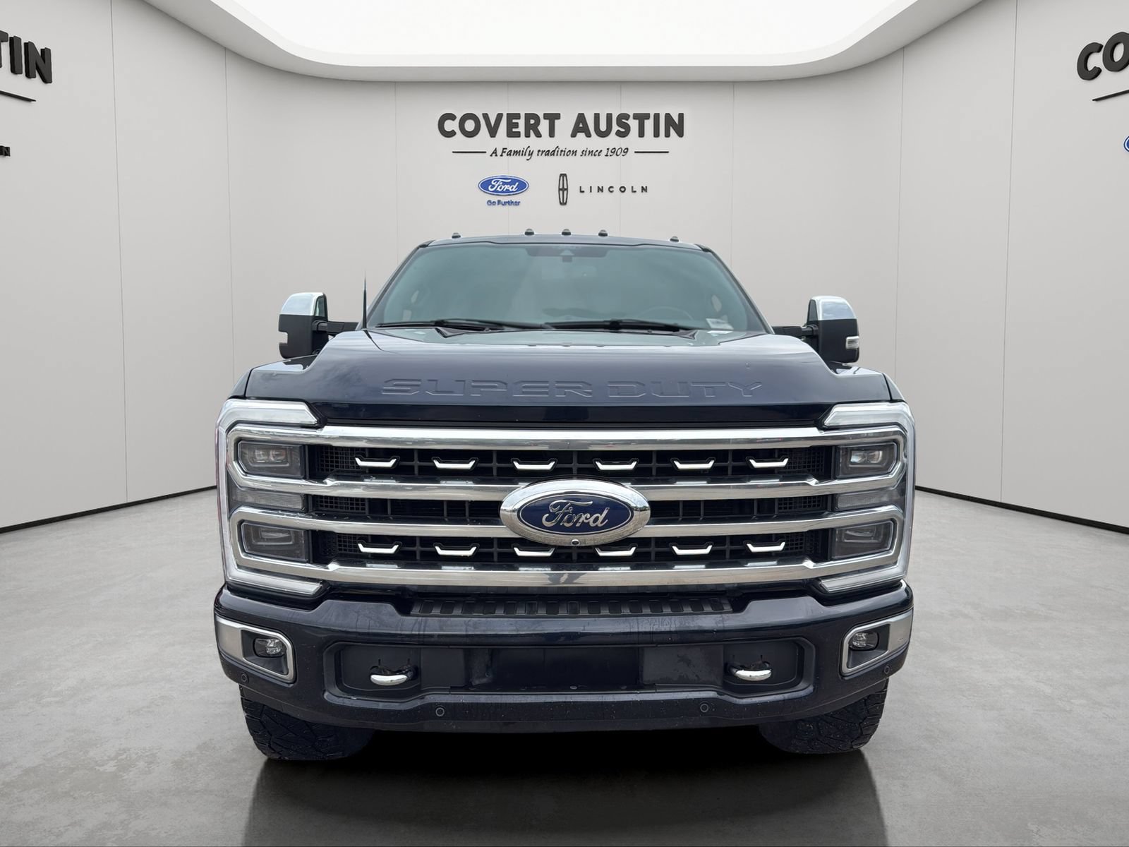 Certified 2024 Ford F250 Platinum w/ Tremor Off-Road Package AWD/4WD image 9