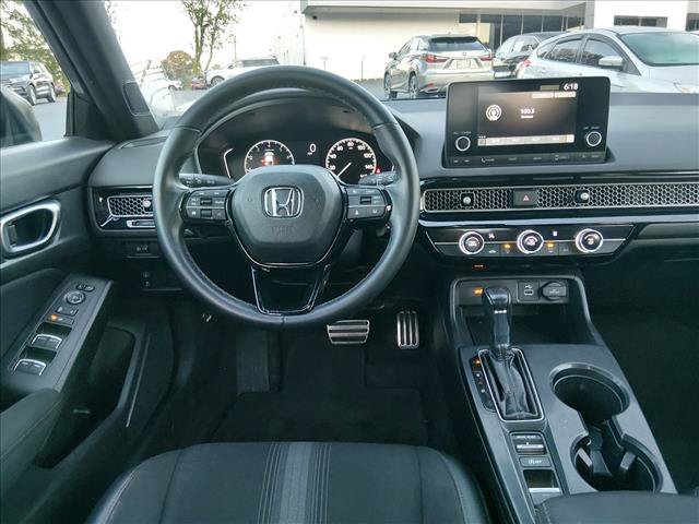 Used 2023 Honda Civic Sport image 11