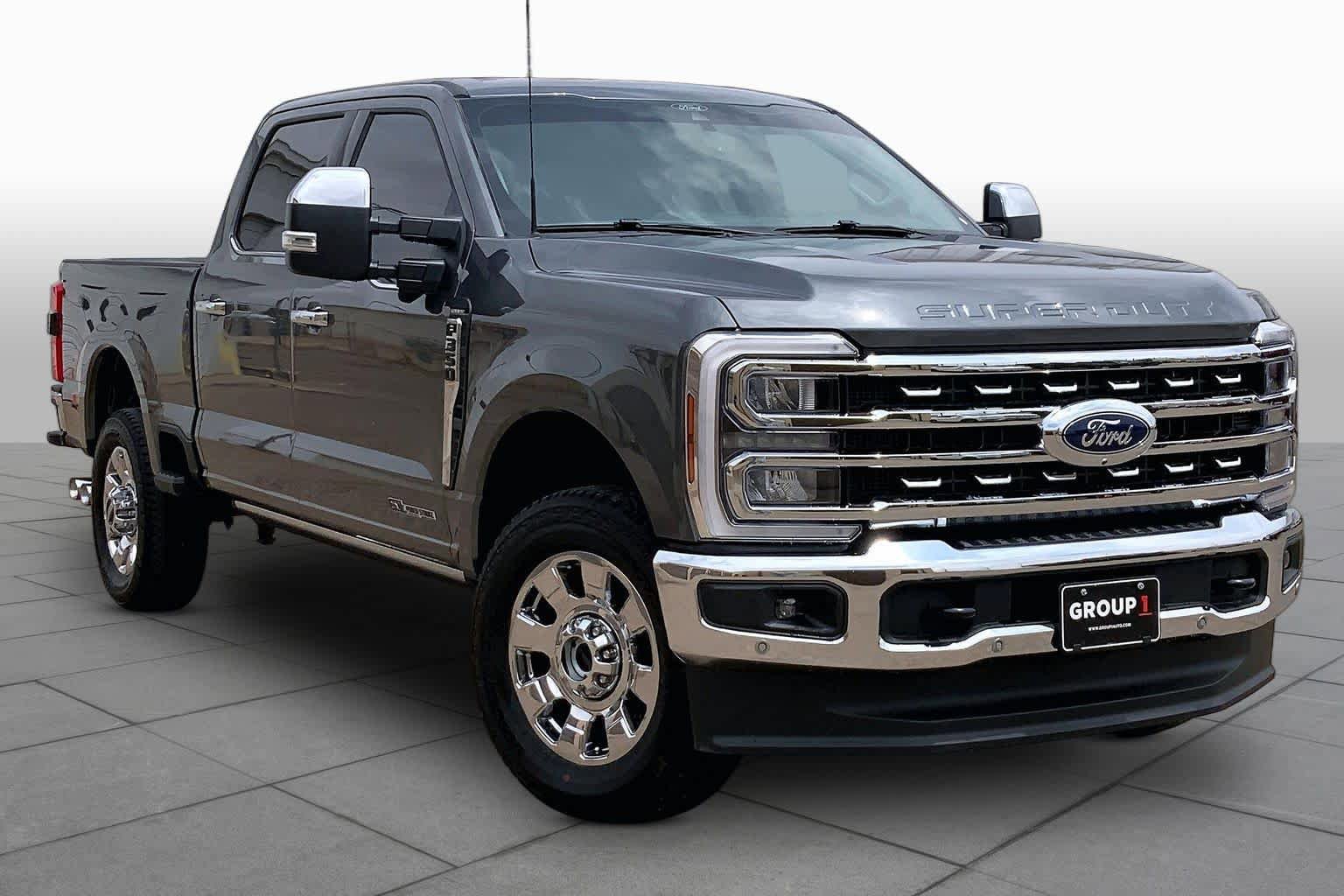 Certified 2026 Ford F350 Lariat w/ Lariat Ultimate Package AWD/4WD image 3