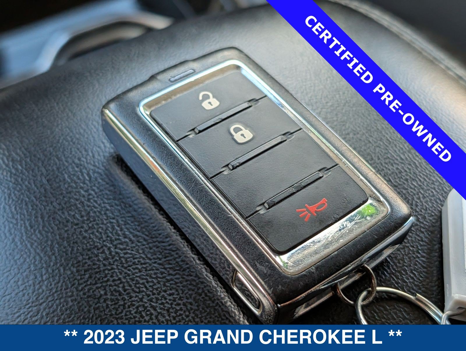 Used 2023 Jeep Grand Cherokee L Laredo w/ Trailer Tow Group (B) AWD/4WD image 35