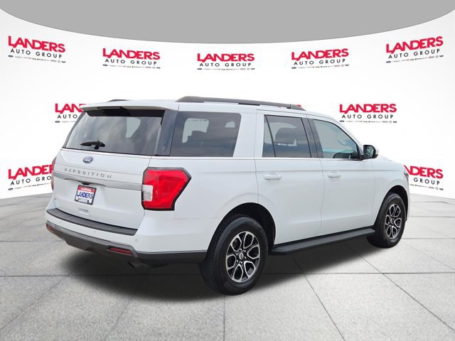Certified 2022 Ford Expedition XLT RWD image 3