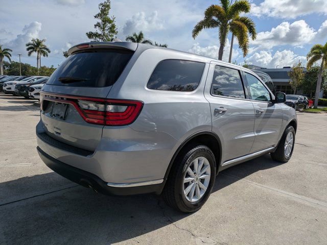 Used 2020 Dodge Durango SXT w/ 3rd Row Seating Group image 4
