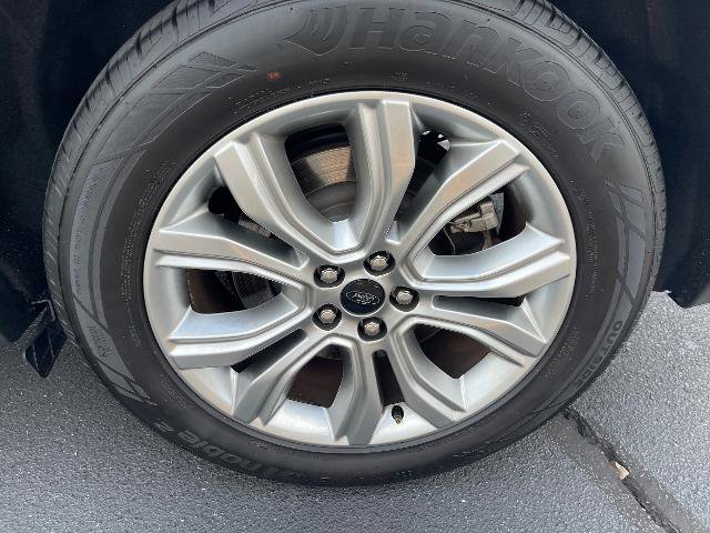 Certified 2024 Ford Edge Titanium AWD/4WD image 13