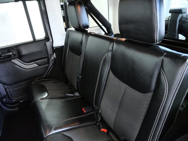 Used 2017 Jeep Wrangler Unlimited Sport image 15