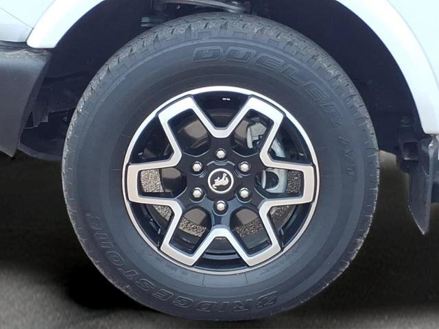 Certified 2023 Ford Bronco Outer Banks AWD/4WD image 13
