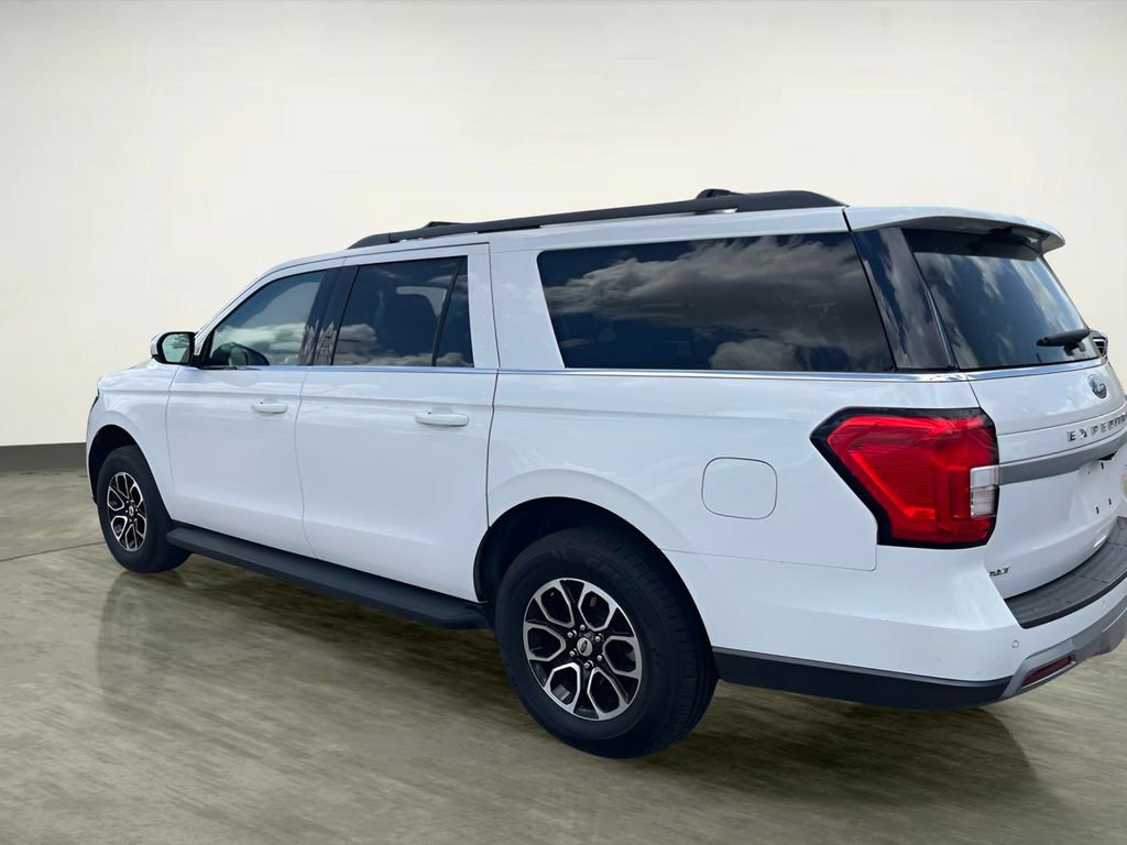 Certified 2024 Ford Expedition Max XLT image 4