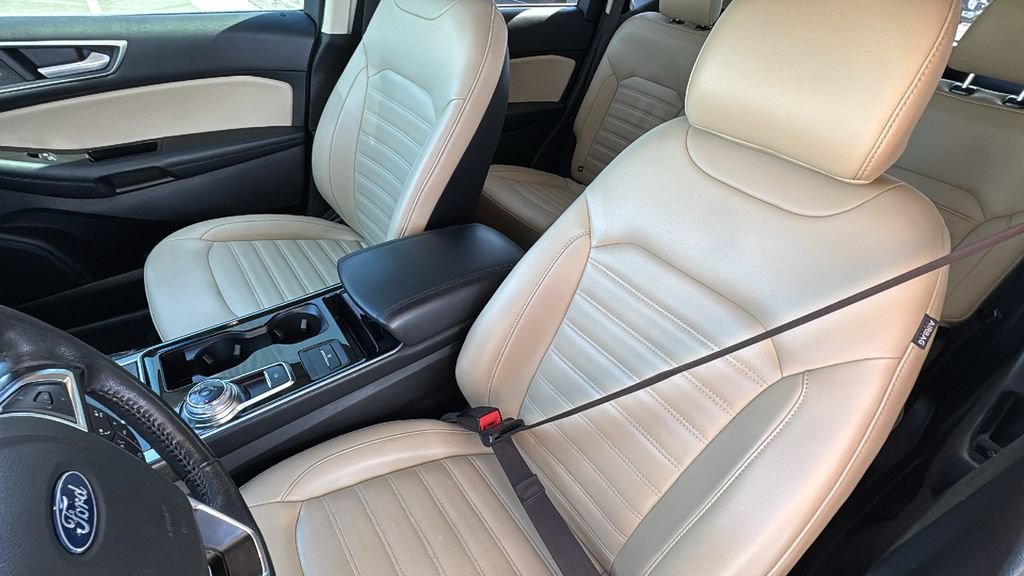 Certified 2019 Ford Edge SEL w/ Equipment Group 201A FWD image 22