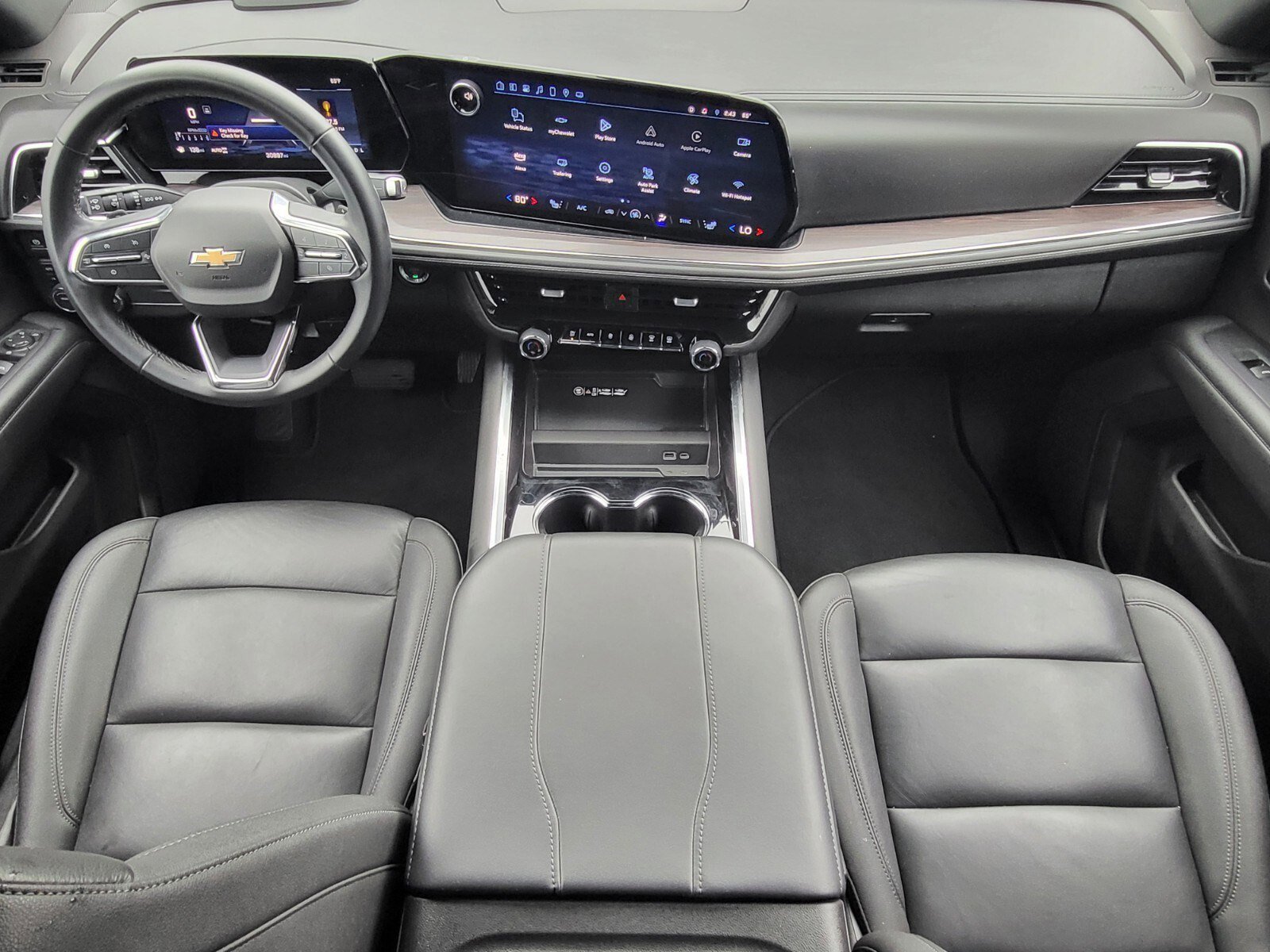 Used 2025 Chevrolet Tahoe LT image 13