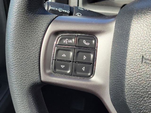 Used 2022 RAM 1500 Classic SLT image 26