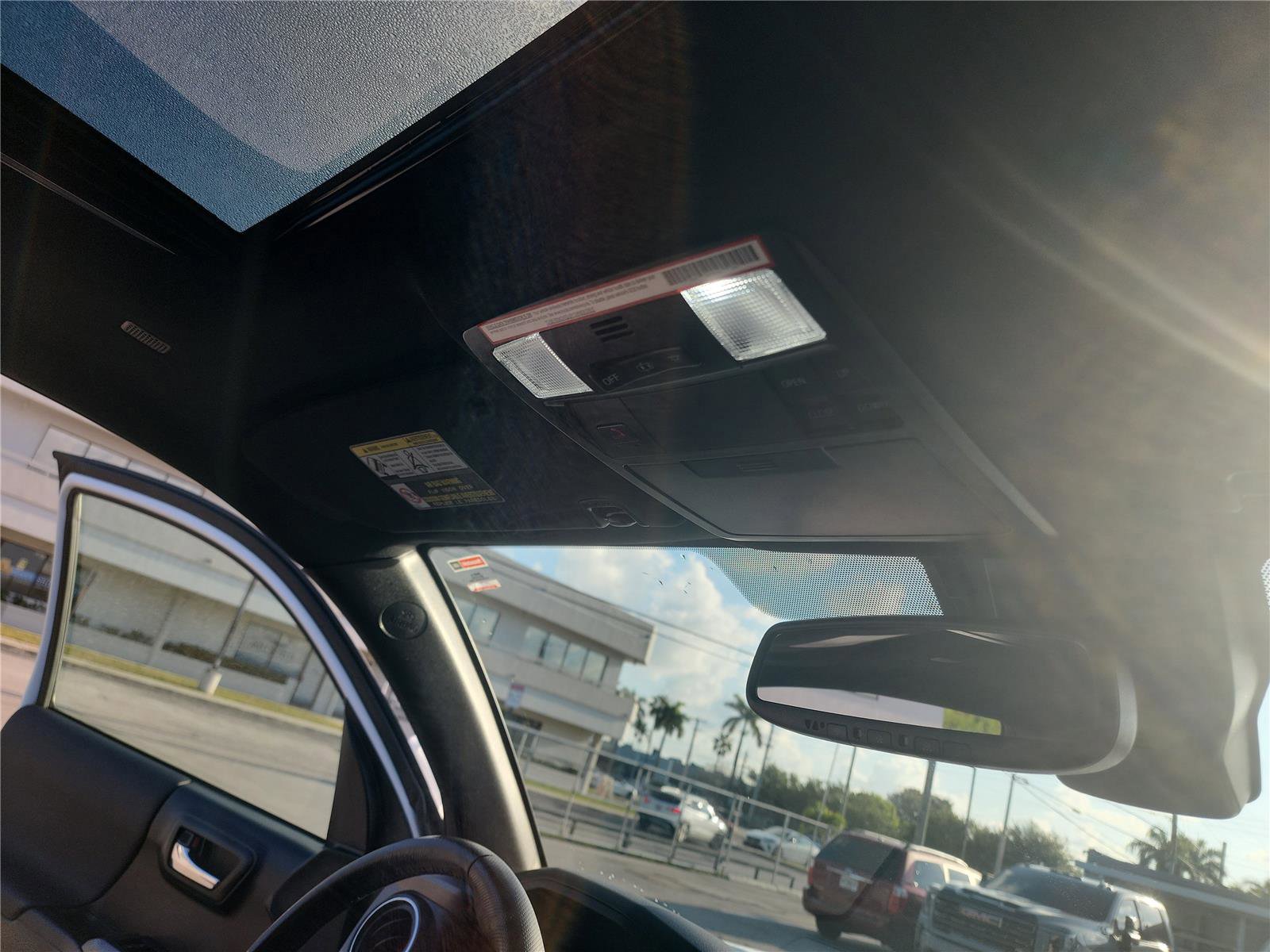 Used 2022 Toyota Tacoma TRD Sport w/ TRD Premium Sport Package image 34