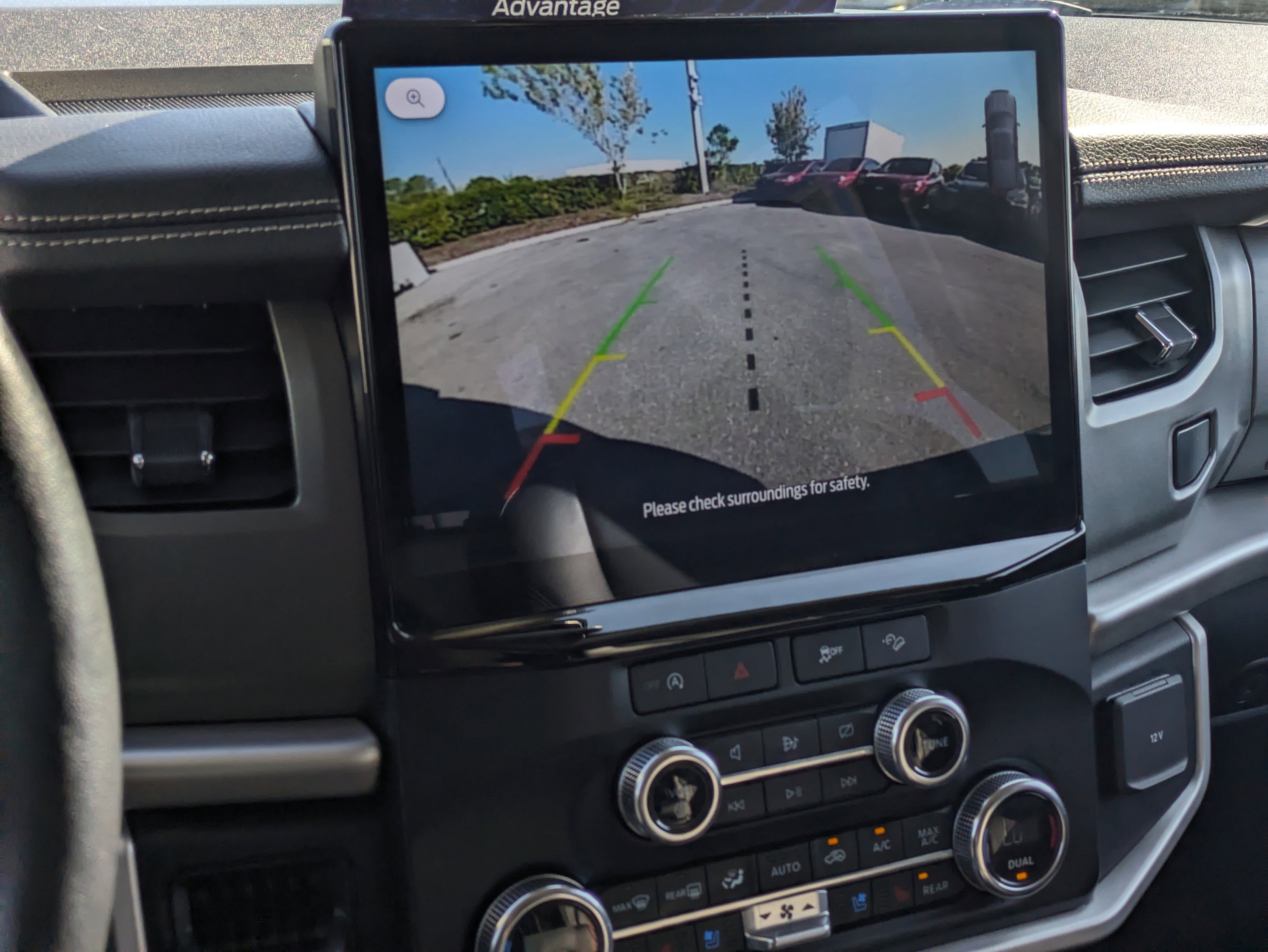 Certified 2024 Ford Expedition Max XLT image 32