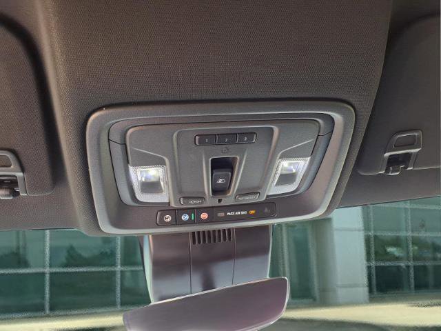 Used 2024 GMC Sierra 2500 AT4 w/ Technology Package image 25