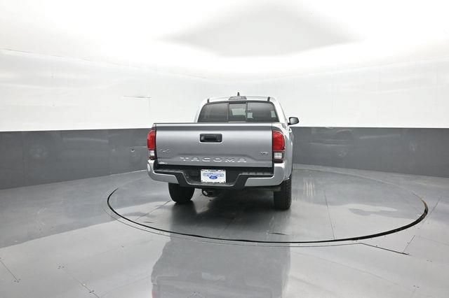Used 2023 Toyota Tacoma SR AWD/4WD image 7