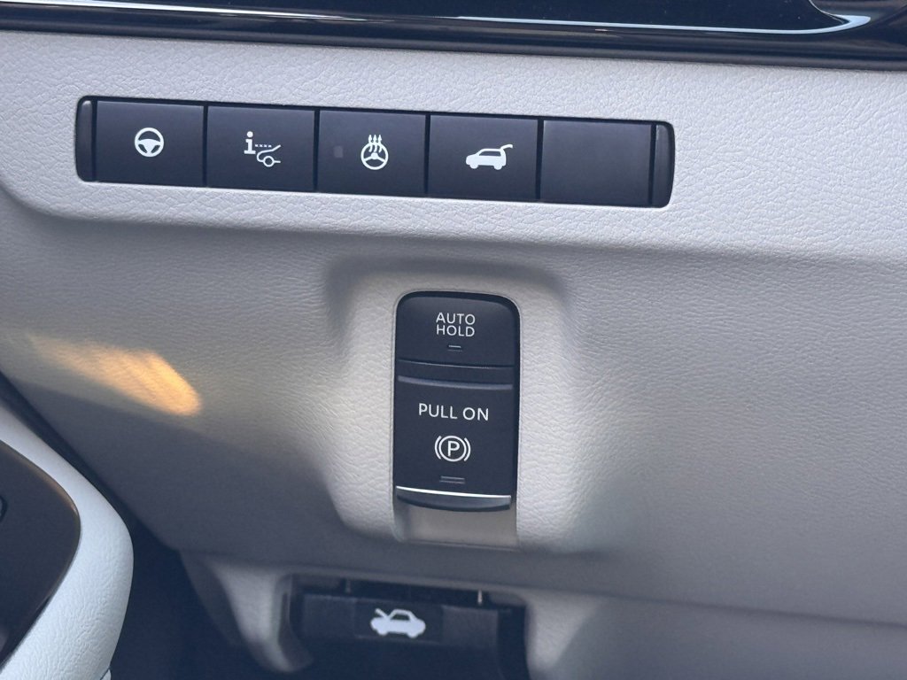 Used 2025 Nissan Murano Platinum w/ Cargo Package image 26