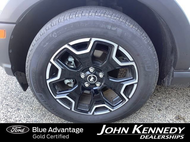 Certified 2025 Ford Bronco Sport Outer Banks w/ Outer Banks Tech Package+ AWD/4WD image 39