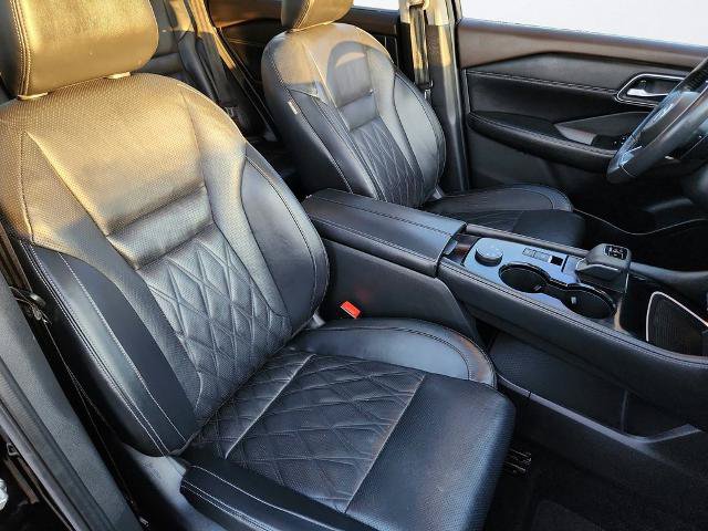 Used 2021 Nissan Rogue Platinum AWD/4WD image 22