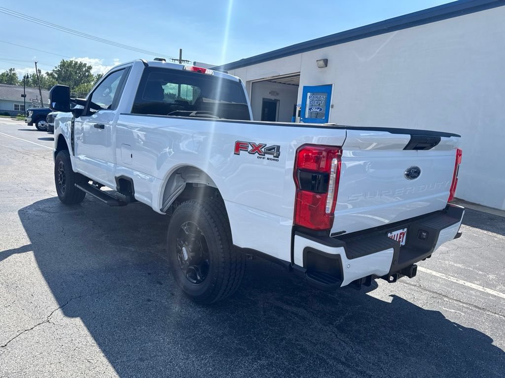Certified 2025 Ford F250 XL w/ STX Appearance Package AWD/4WD image 11
