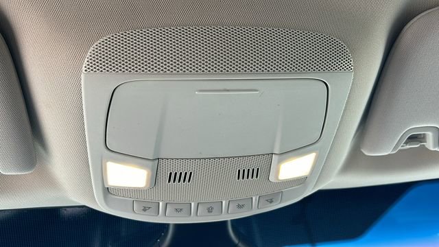 Certified 2020 Ford Edge SE image 23