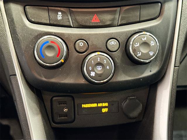 Used 2019 Chevrolet Trax LT w/ Driver Confidence Package image 13