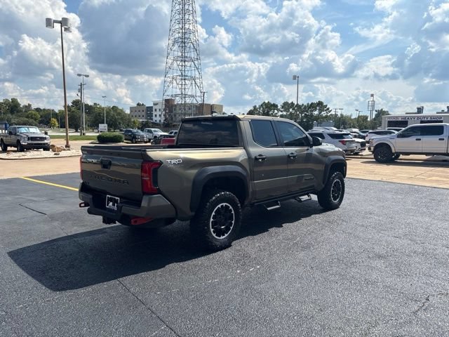 Used 2026 Toyota Tacoma TRD Off-Road AWD/4WD image 7