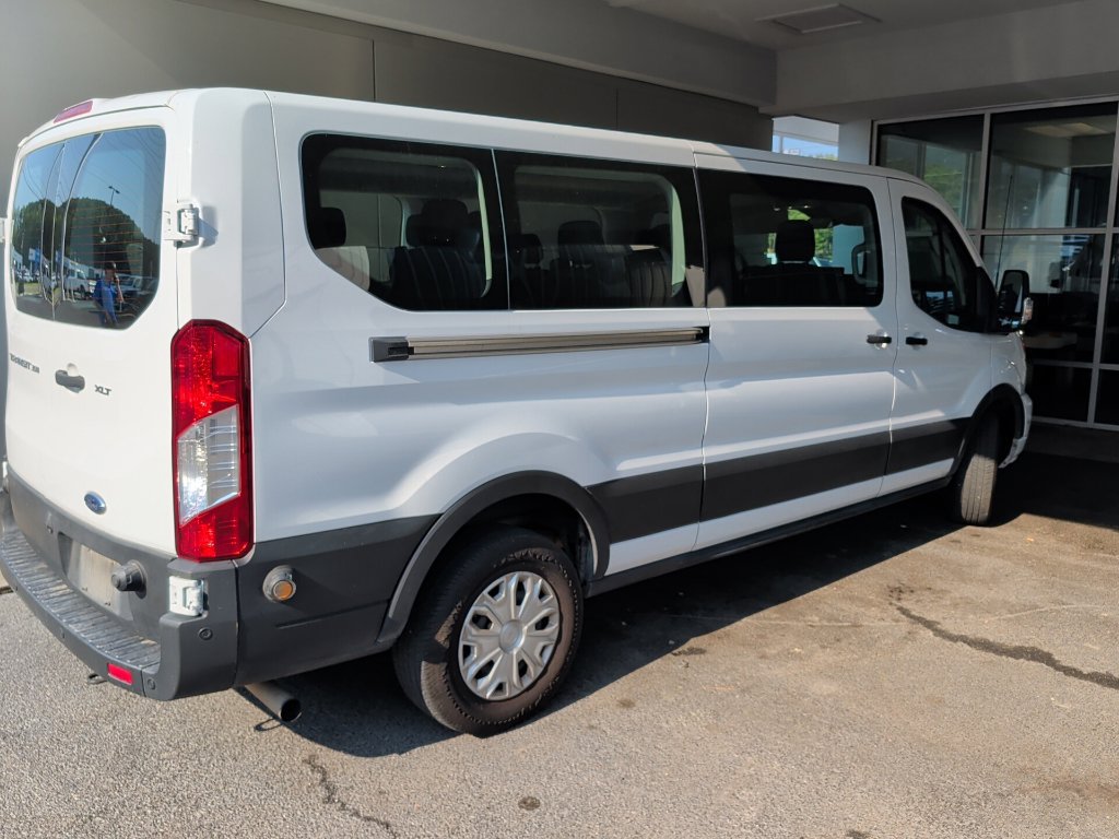 Certified 2024 Ford Transit 350 XLT RWD image 4