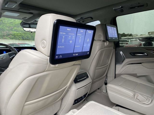 Used 2021 Cadillac Escalade Sport Platinum image 13