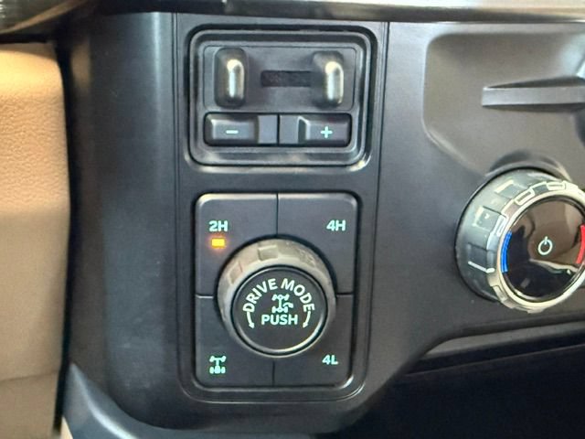 Certified 2024 Ford F250 Lariat w/ Tremor Off-Road Package AWD/4WD image 21