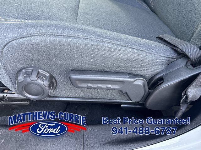 Used 2024 Jeep Wrangler Unlimited Sport AWD/4WD image 10