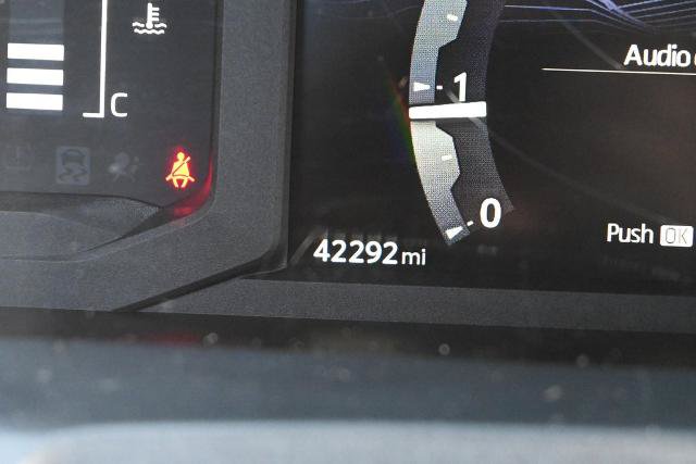 Used 2025 Toyota 4Runner SR5 AWD/4WD image 33