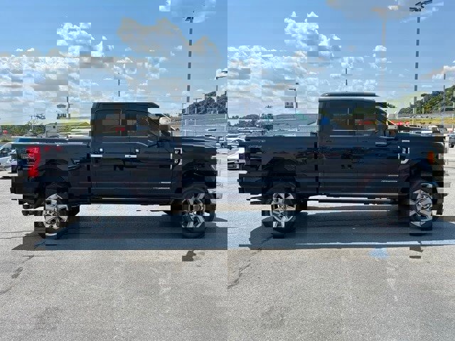 Certified 2017 Ford F350 Platinum w/ Platinum Ultimate Package image 9