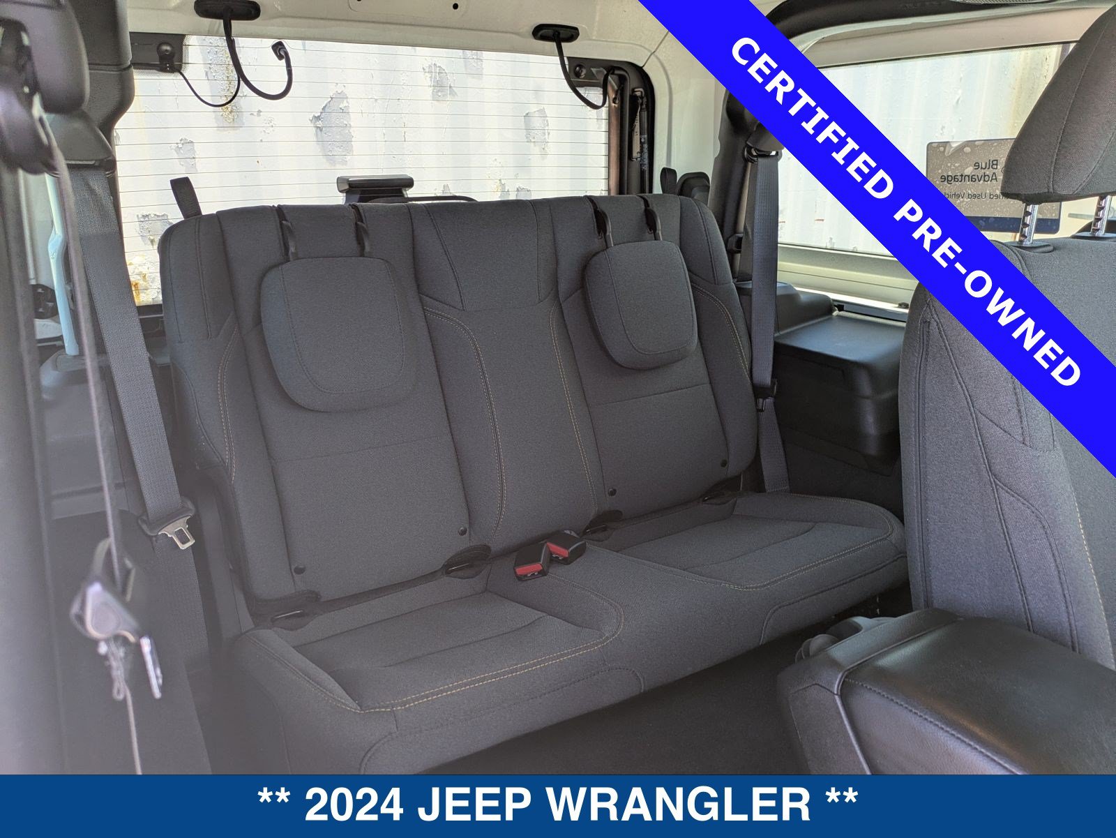 Used 2024 Jeep Wrangler Sport AWD/4WD image 16