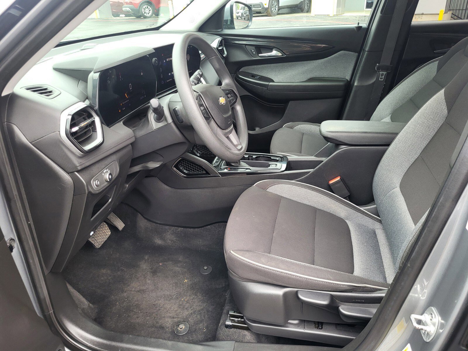 Used 2024 Chevrolet TrailBlazer LT image 19