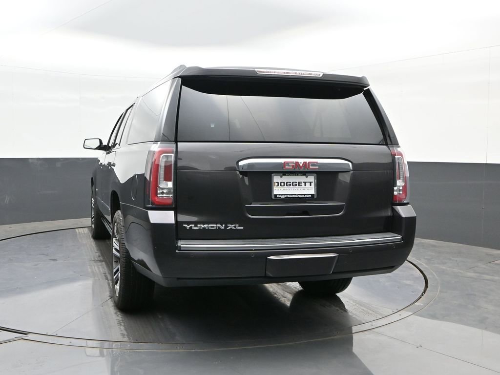 Used 2018 GMC Yukon XL Denali w/ Denali Ultimate Package AWD/4WD image 8