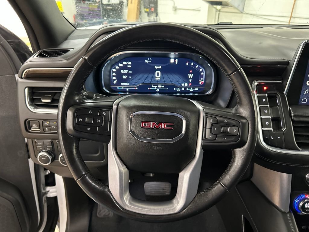 Used 2023 GMC Yukon SLE w/ Gmc Pro Safety Plus Package AWD/4WD image 16