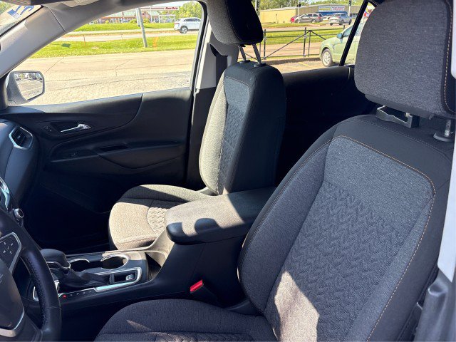 Used 2022 Chevrolet Equinox LT AWD/4WD image 9