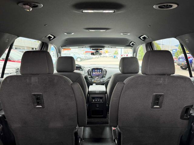 Used 2023 Chevrolet Traverse LT image 25