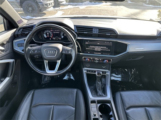 Used 2024 Audi Q3 2.0T Premium image 13