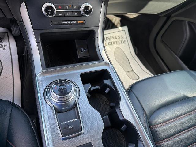 Certified 2022 Ford Edge SEL w/ Sport Appearance Package image 9