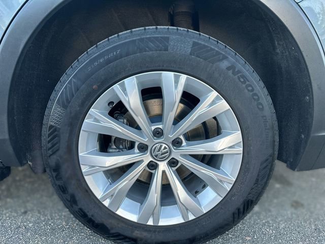 Used 2020 Volkswagen Tiguan S FWD image 10