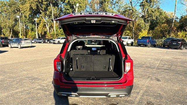 Certified 2023 Ford Explorer XLT w/ Equipment Group 202A image 31